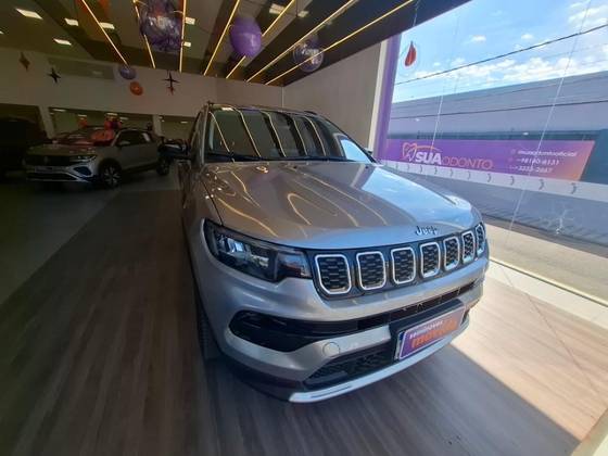 JEEP COMPASS 1.3 T270 TURBO FLEX LONGITUDE AT6 JEEP COMPASS 1.3 T270 TURBO FLEX LONGITUDE AT6